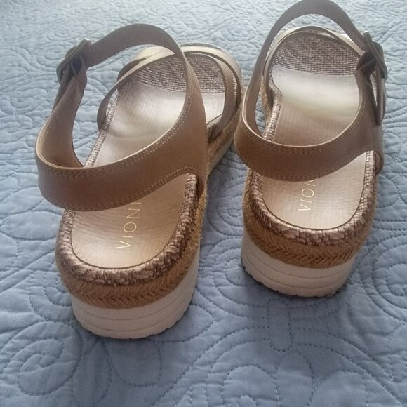Vionic Mar Strappy Platform Sandal Size 10 - Picture 3 of 6